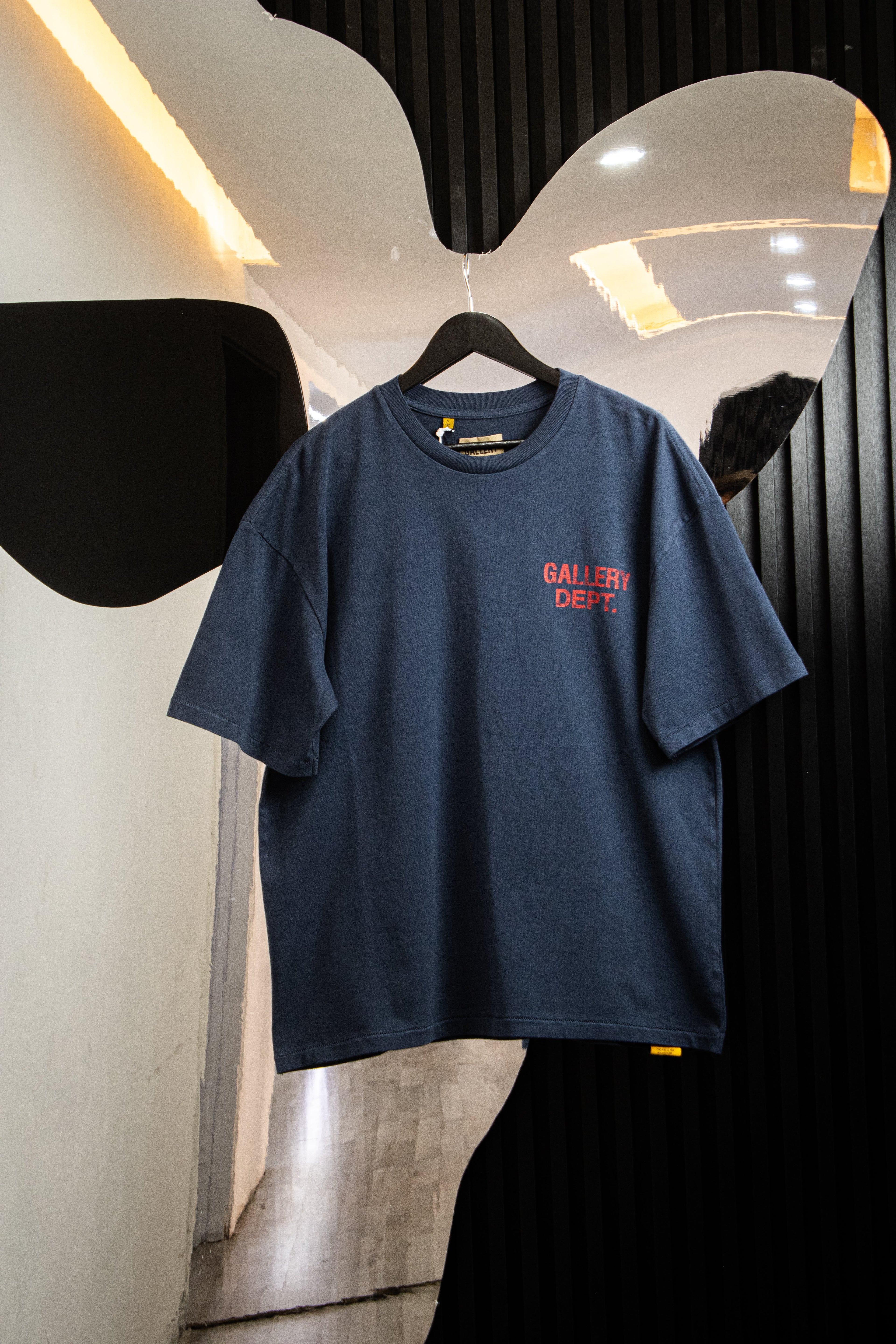 PLAYERA GALLERY DEPT