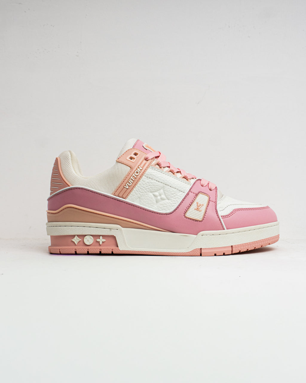LV TRAINER