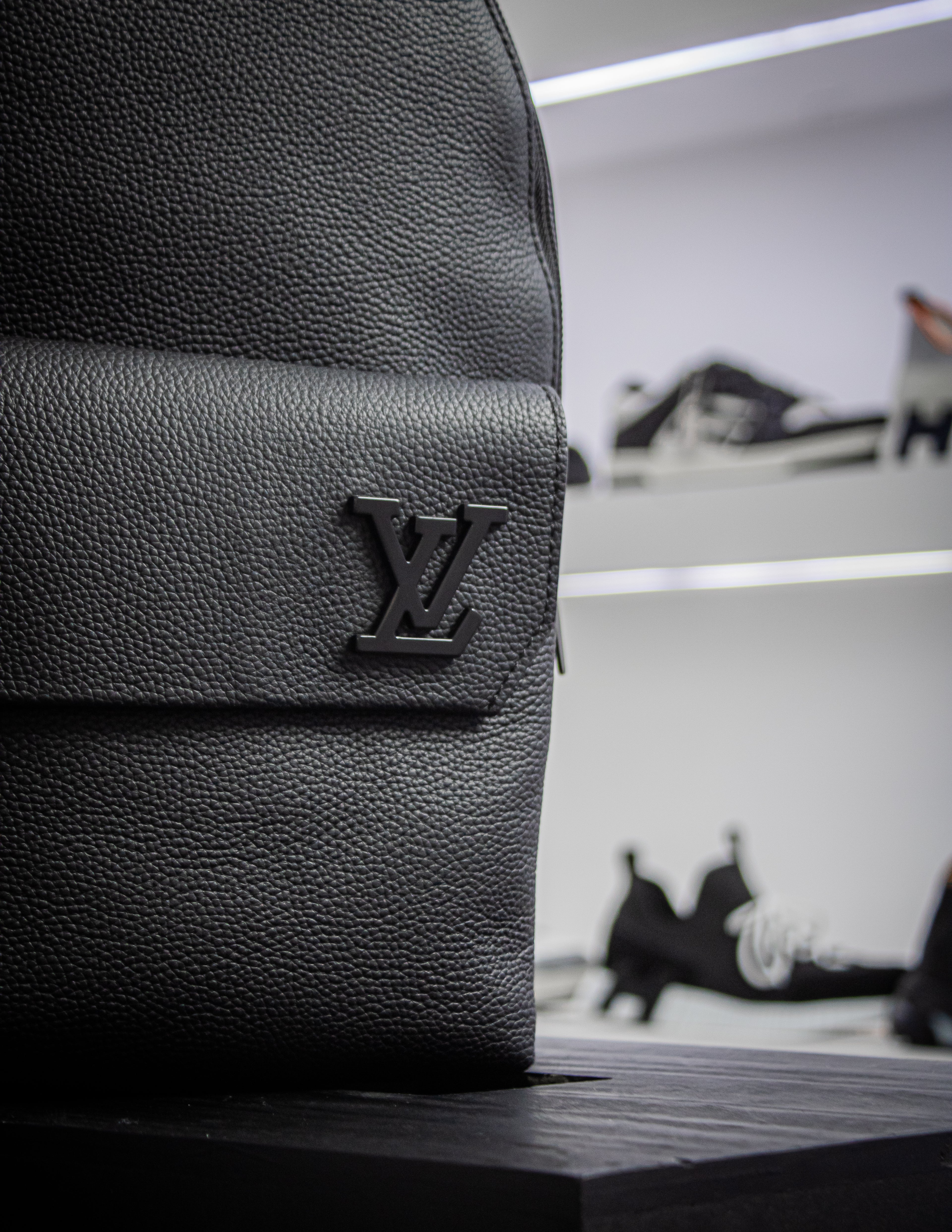 MOCHILA LV AEROGRAM BLACK