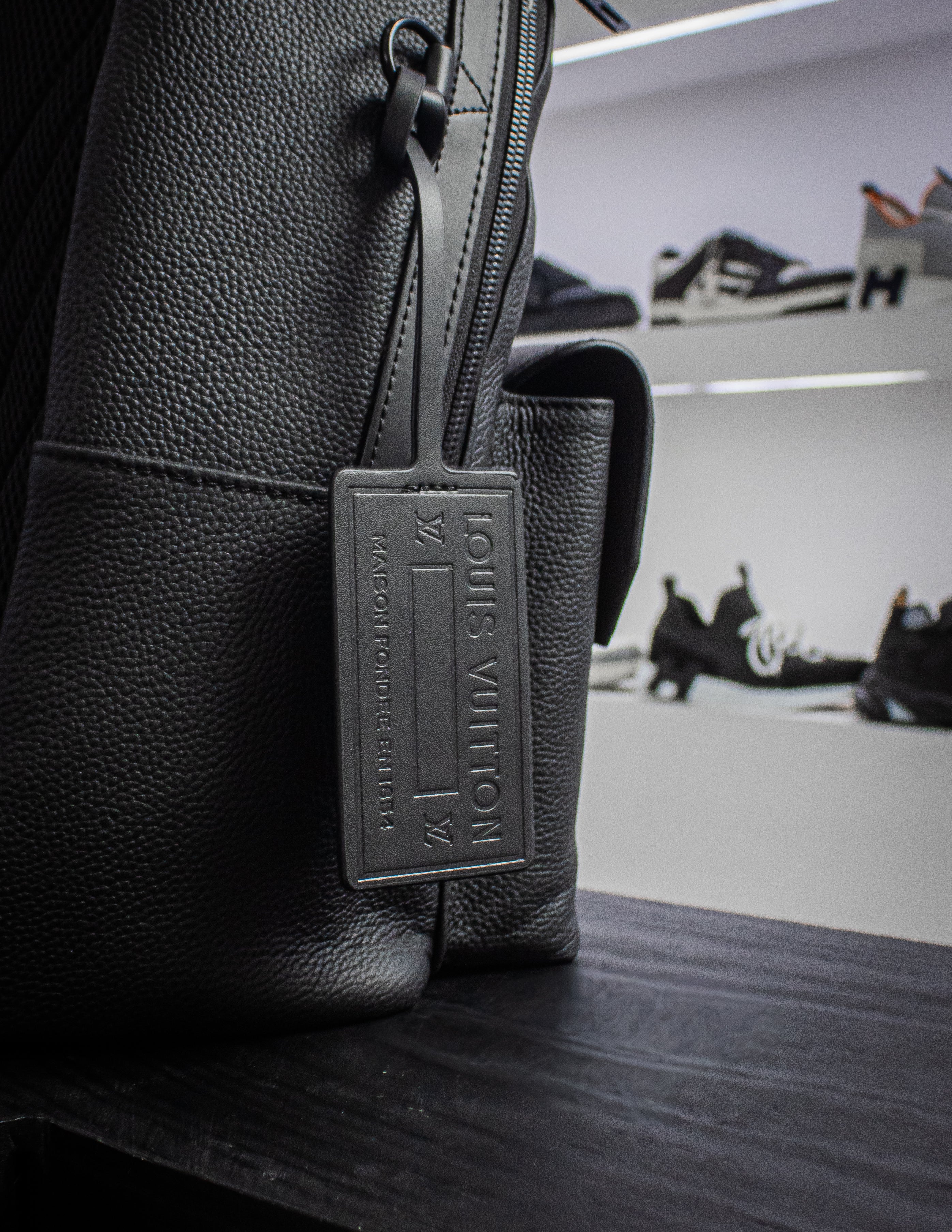 MOCHILA LV AEROGRAM BLACK