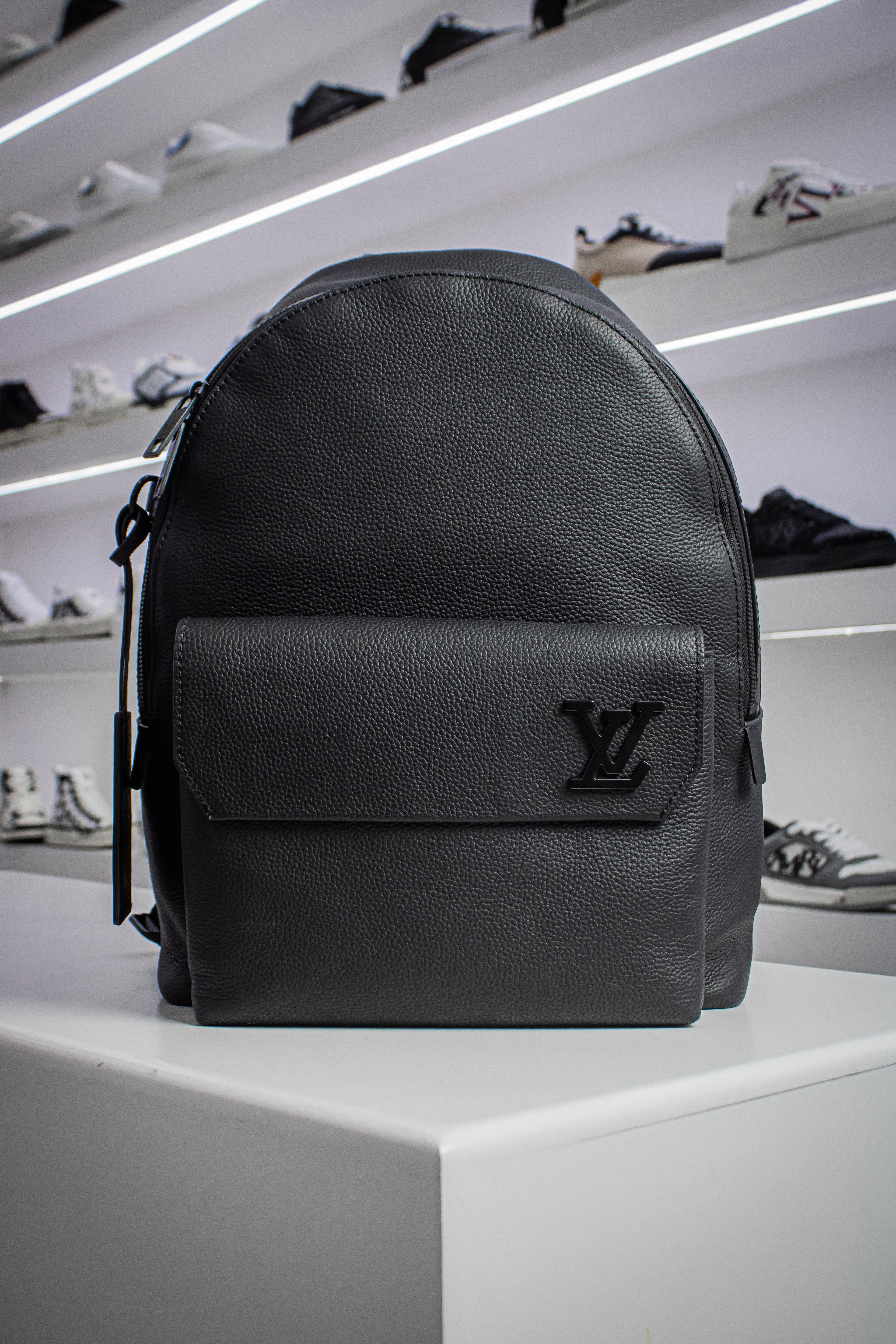 MOCHILA LV AEROGRAM BLACK